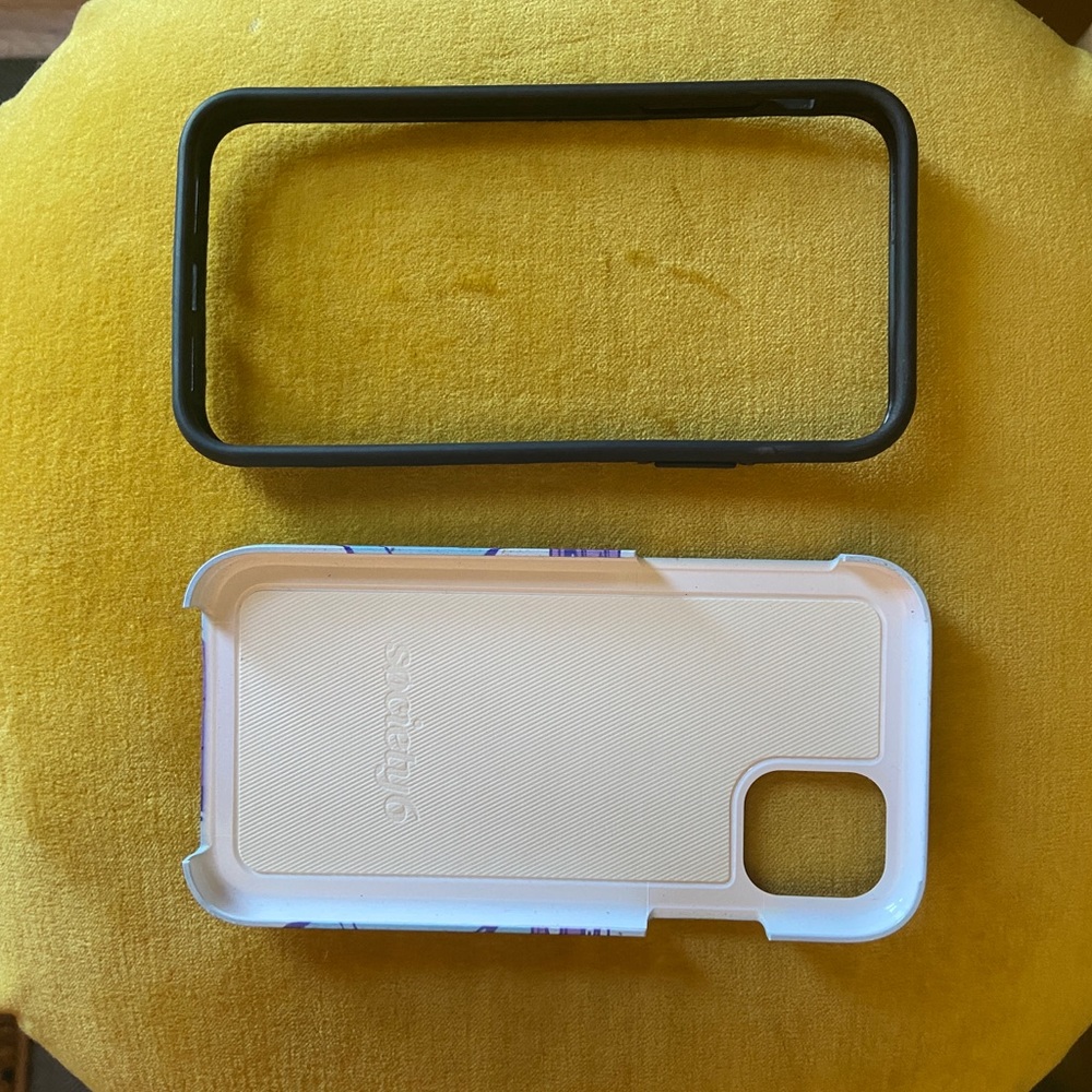 “Masters of the Meowniverse” iPhone 11 Phone Case - Picture 3 of 6